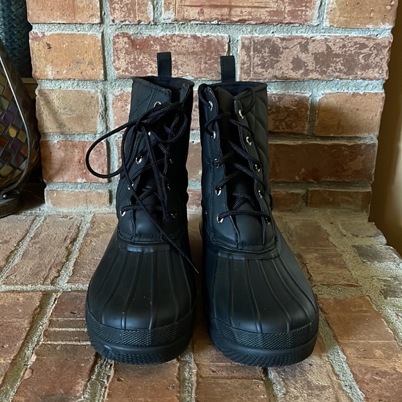 Sperry Top-Sider Black Saltwater Quilted Boots - Picture 5 of 8